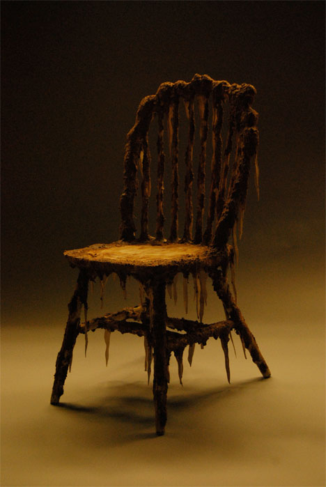 Happy Halloween! - A Propos.. Torture Chairs - Chairblog.eu